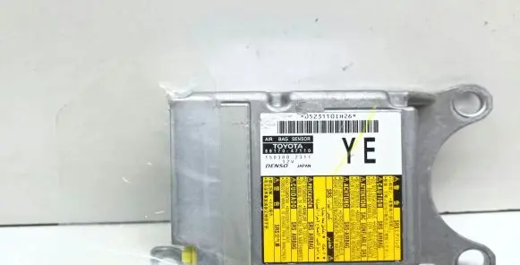 Toyota Prius (XW30) Airbag control unit/module 8917047110 1503002311