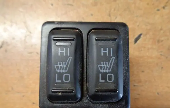 Mitsubishi Space Star Seat heating switch 4G17