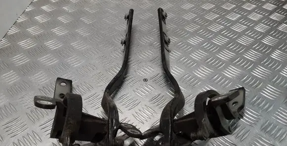 Volkswagen Touareg I Tailgate/trunk/boot hinge 7L6827302C 7L6827301C