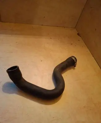 Volvo S80 Engine coolant pipe/hose 08671392