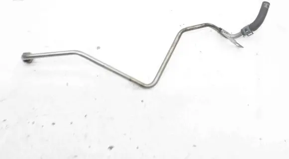 Audi Q3 8U Brake vacuum hose/pipe 04L131582E