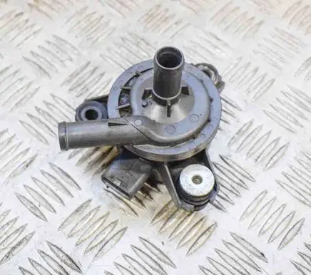 Lexus IS III XE30 Electric auxiliary coolant/water pump G904033030