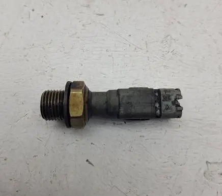 Peugeot 307 Oil pressure sensor 