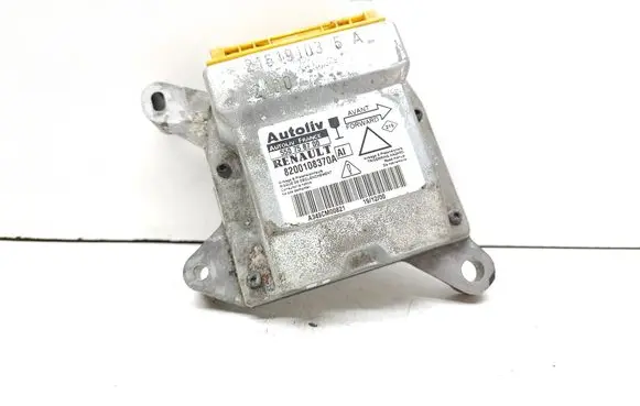 Renault Laguna II Airbag control unit/module 8200108370A