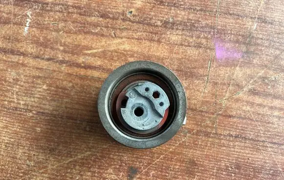 Audi A4 S4 B8 8K Timing belt tensioner 03L109243E