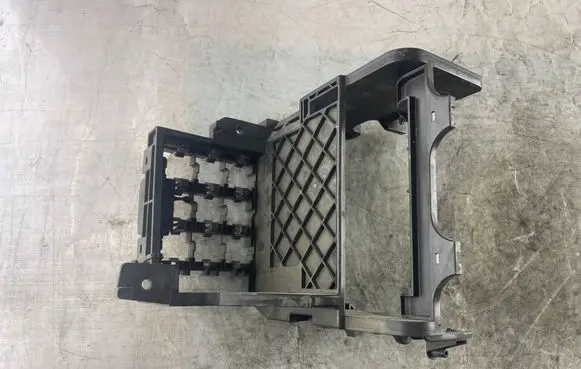 Volkswagen Golf Plus Fuse box cover 1K1971858E 1K1971858