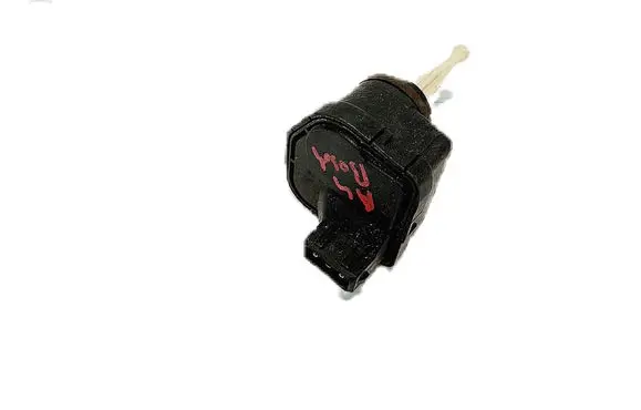 Headlight level adjustment motor