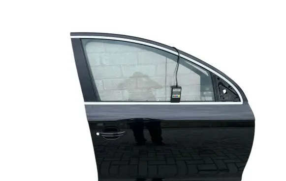 Audi Q7 4L Front door