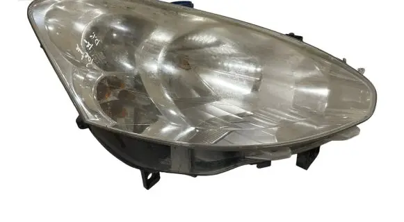 Peugeot Partner Headlight/headlamp