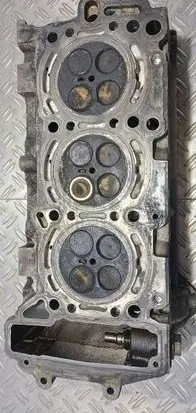 Mercedes-Benz ML W164 Engine head A6420100821 12800T0211