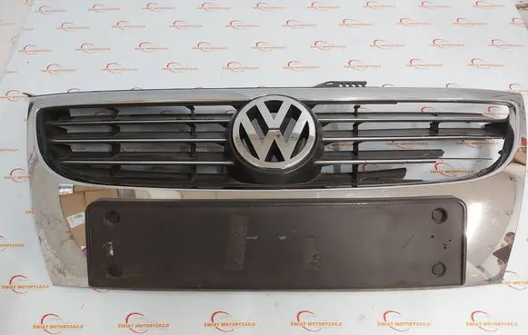 Volkswagen Eos Front bumper upper radiator grill 1Q0853761A