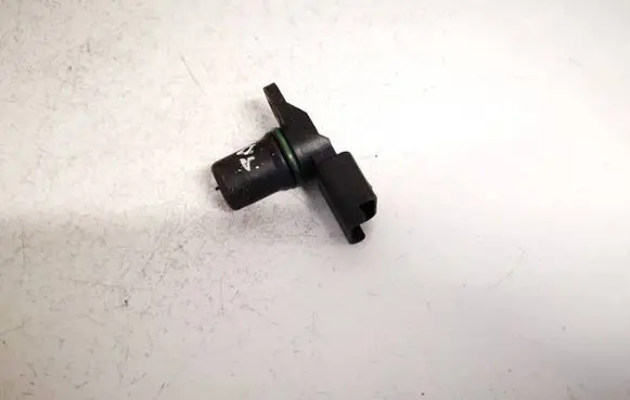 Dacia Logan I Crankshaft position sensor 8200033686