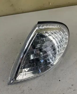 Nissan Almera N16 Front indicator light 89004843 26135BM415