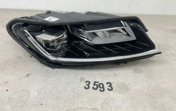 Skoda Kodiaq Headlight/headlamp