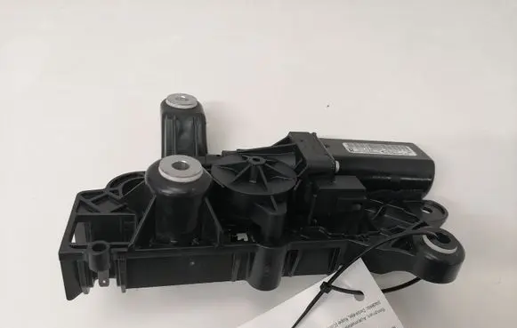 Mercedes-Benz S C217 Seat belt adjustment motor A2178600282