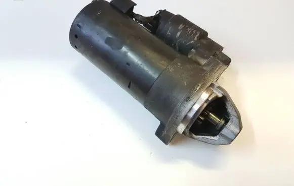 Mercedes-Benz C W205 Starter motor A6519062800 20151119 0001139065