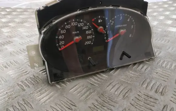Nissan Micra Speedometer (instrument cluster) AX764 3545032