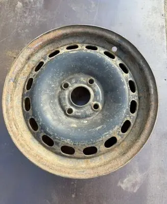 Audi 80 90 S2 B4 R15 steel rim 8A0001025G