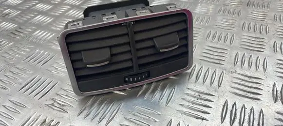Audi A6 S6 C6 4F Rear air vent grill 4F0819203B