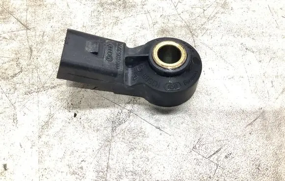 Volkswagen Polo V 6R Detonation knock sensor 030905377C