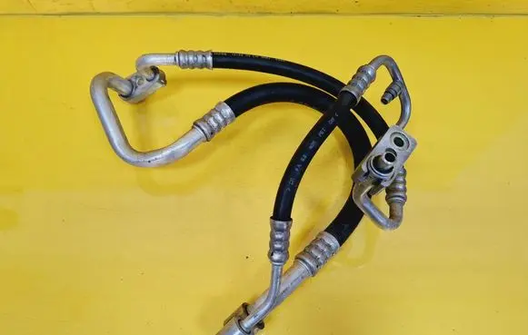 Opel Corsa C Air conditioning (A/C) pipe/hose 