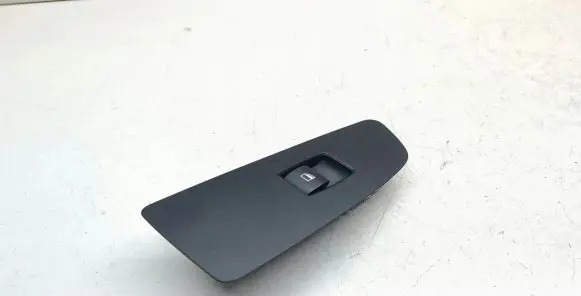BMW 1 E81 E87 Electric window control switch 6970247