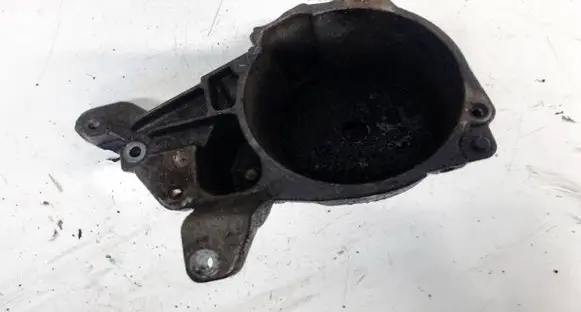 Ford Focus Engine mounting bracket AV6Q9180CA