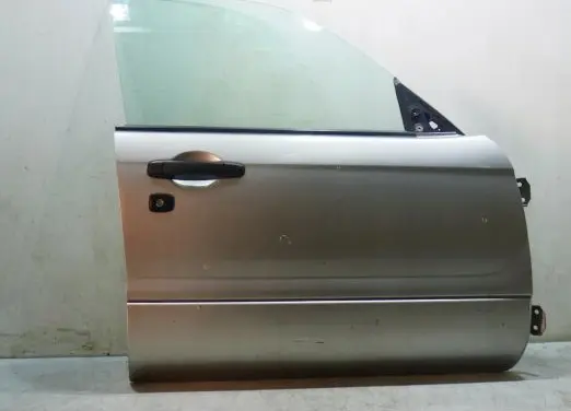 Subaru Forester SF Front door 7864551