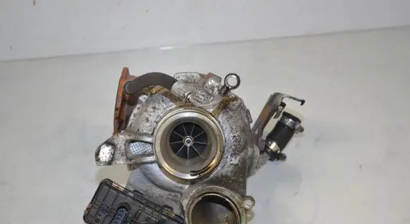 BMW 3 F30 F35 F31 Turbo 7823270 11657823270