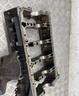 BMW 1 E81 E87 Engine block 7558226