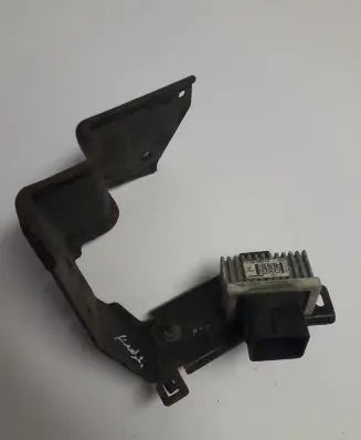 Renault Kadjar Glow plug pre-heat relay 110678071R 241377527R