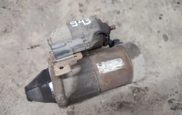 Nissan Almera Starter motor 233000M302