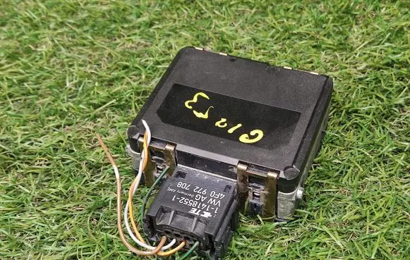 Distronic sensor radar