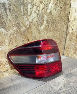 Mercedes-Benz ML W164 Rear/tail lights A1649060700 A1649061100