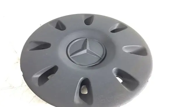 Mercedes-Benz Vito Viano W639 Original wheel cap A6394010825