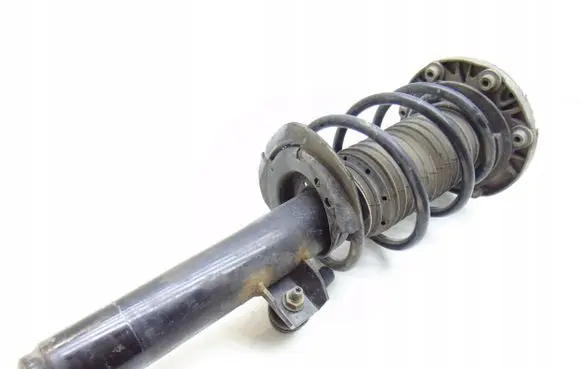 BMW 3 F30 F35 F31 Front shock absorber with coil spring 6873827