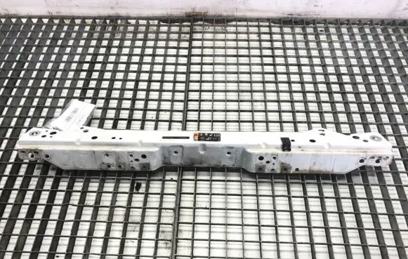 Opel Astra J Radiator support slam panel
