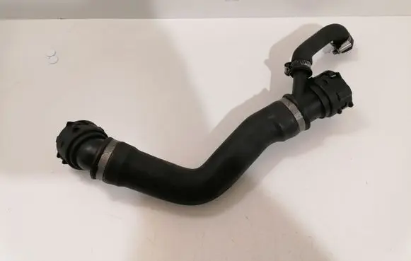 BMW 5 E60 E61 Engine coolant pipe/hose