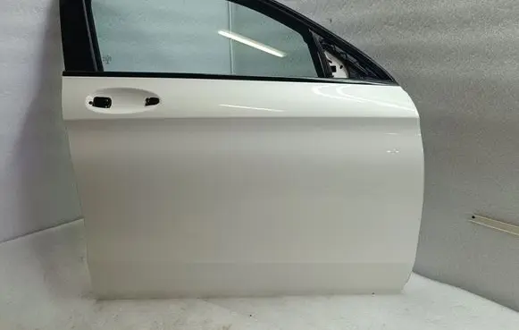 Mercedes-Benz GLC C253 Front door A2537208400 A2537221200