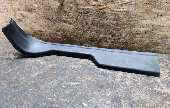 Chevrolet Malibu Front sill trim cover AMR08595