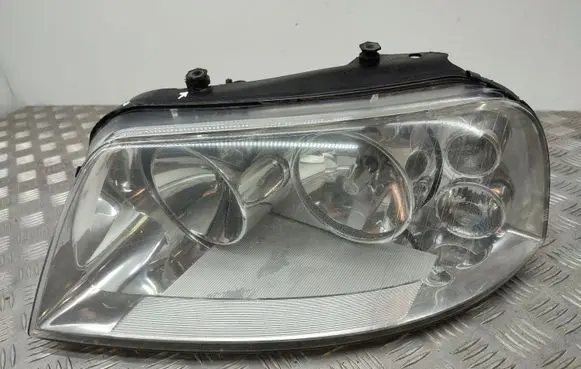 Volkswagen Sharan Headlight/headlamp 1305235530