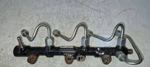 Renault Koleos II Fuel main line pipe 175219059R