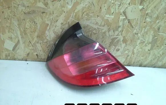 Mercedes-Benz C W203 Rear/tail lights