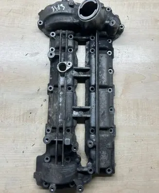 Mercedes-Benz E W211 Rocker cam cover A6420101130