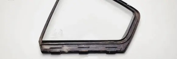 Volvo 340 - 360 Rear vent window glass 