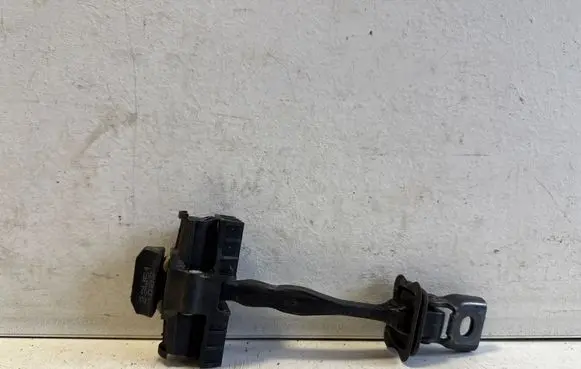 Volkswagen T-Roc Rear door check strap stopper 