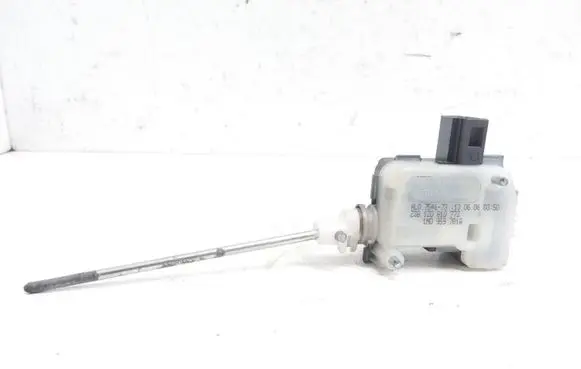 Seat Leon (1P) Tailgate boot lock/latch motor 1M0959781A 1Z0810773