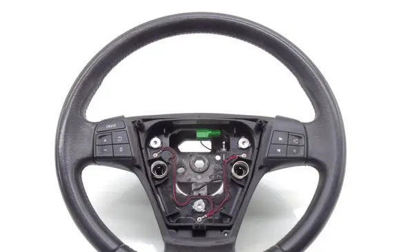 Volvo V50 Steering wheel 8687335