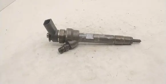 Fuel injector