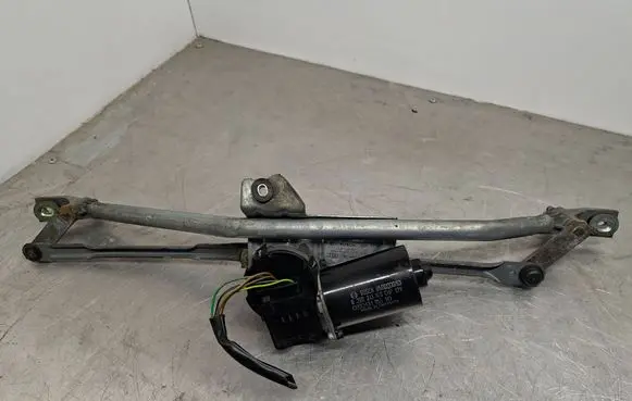 Audi A6 S6 C5 4B Front wiper linkage and motor 4B1955113 0390241140 3397020463